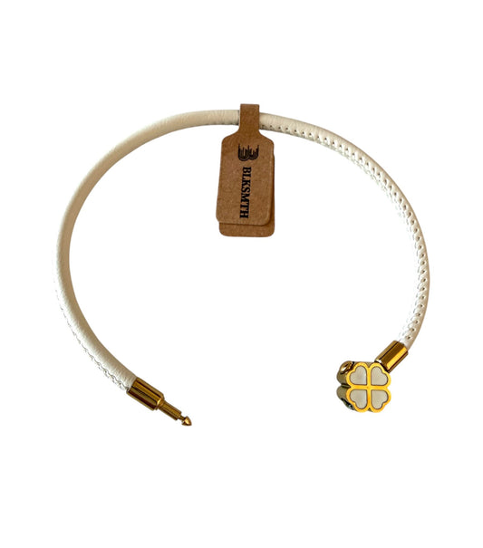 BLKSMTH 18K Gold Plated Clover Beige Cowhide Leather Bracelet