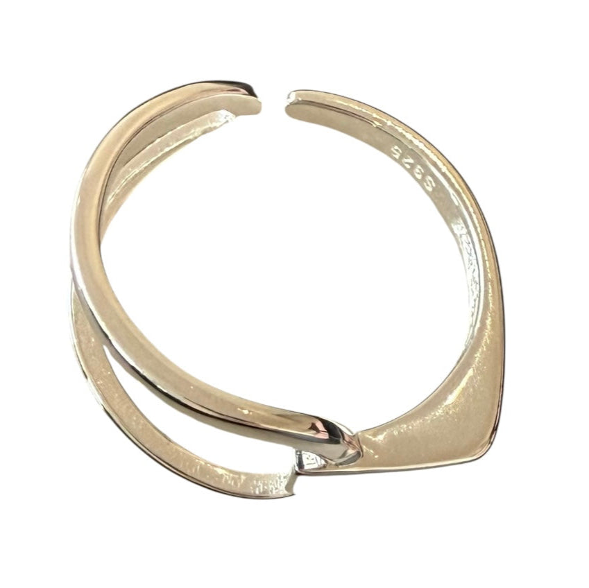 Imogen Esme Asymmetrical 925 Sterling Silver Ring
